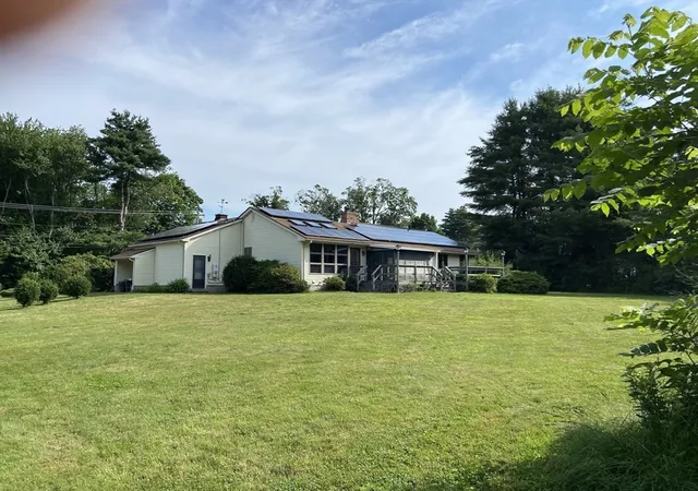 Homes for sale in East Longmeadow, MA | 53 Hampden Road, East Longmeadow, MA 01028 | MLS# 73548466