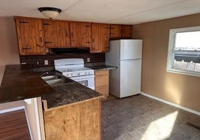 5th image of 3 Heritage Dr, Bourne, MA 02053