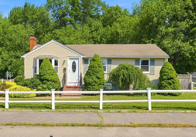 Photo 1 of Sale Pending at 34 Roseen Rd, Holbrook, MA 02343 | MLS# 73563549 | Listing updated on 2026-08-30