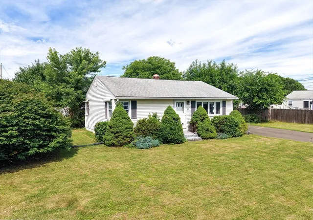 26th image of 4 Cox Street, Chicopee, MA 01013 | MLS# 73550016