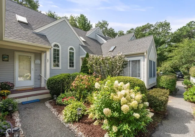 Photo 3 of Condo for sale at 65 Blue Spruce Way #65, Mashpee, MA 02649 | MLS# 73569501 | Listing updated on 2026-09-01