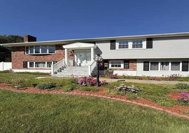Homes for sale in Canton, MA | 50 Cedarcrest Rd, Canton, MA 02021 | MLS# 73532783