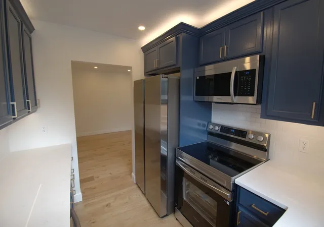 2nd image of 200 Fellsview Terrace #205B, Stoneham, MA 02180 | MLS# 73562947