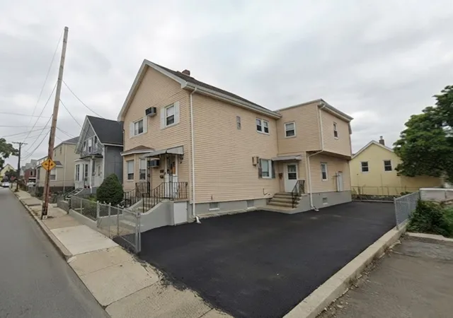 Listing Photo 4 - Condo for sale in building located at 16 Carter St, Everett, MA 01950