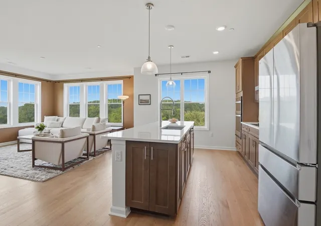 Listing Photo 4 - Condo for sale in building located at 1213 Codman Wy, Westborough, MA 01581 - Unit #1213