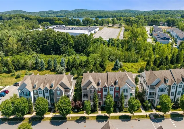 2nd image of 59 Townsensblvd, Westborough, MA 01581
