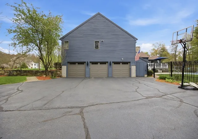 Photo 2 of Single family home for sale at 5 Powers Rd, Andover, MA 01810 | MLS# 73514897 | Listing updated on 2026-08-30