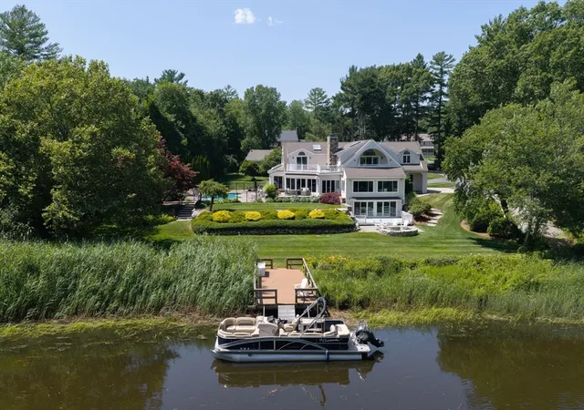 4th image of 112 River Rd, Hanover, MA 02339 | MLS# 73544938