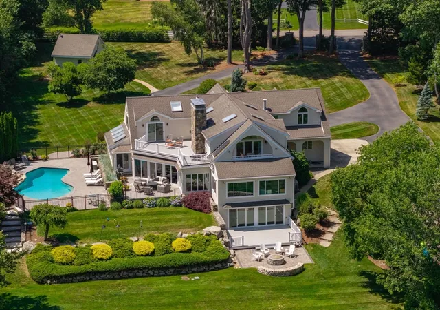 5th image of 112 River Rd, Hanover, MA 02339 | MLS# 73544938