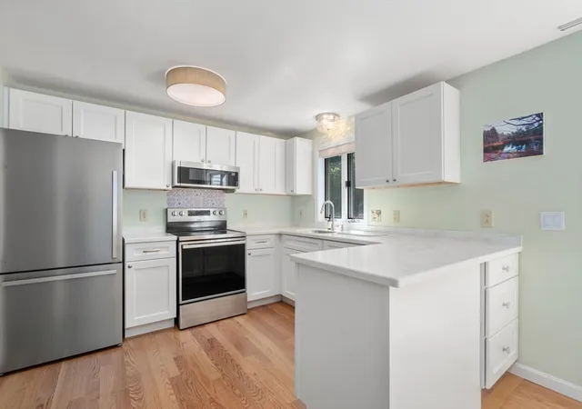 3rd image of 55 Littleton Rd #11B, Ayer, MA 01432 | MLS# 73567803