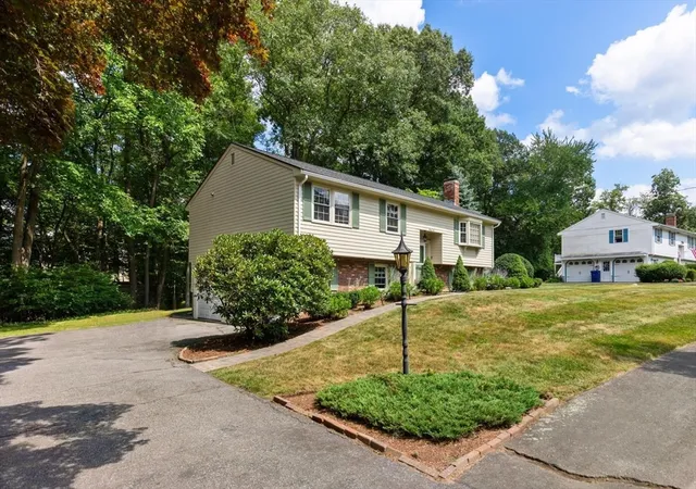 1st image of 25 Lisa Lane, Reading, MA 01867 | MLS# 73555815