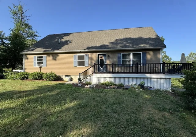 5th image of 155 Elmer St, Pembroke, MA 02359 | MLS# 73548106