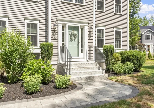 Photo 3 of Single family home for sale at 95 Prescott St, Rutland, MA 01543 | MLS# 73556183 | Listing updated on 2026-08-28