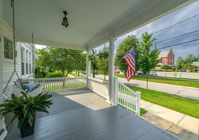 Photo 3 of Sale Pending at 37 Hopkins Pl, Longmeadow, MA 01106 | MLS# 73562752 | Listing updated on 2026-08-31