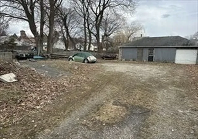 3rd image of 48 Brown St, Pittsfield, MA 01201 | MLS# 73531701
