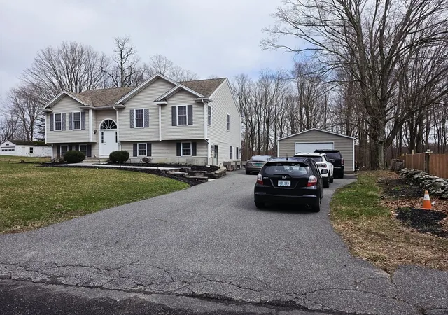3rd image of 124 Walker Street, Taunton, MA 02780 | MLS# 73490878