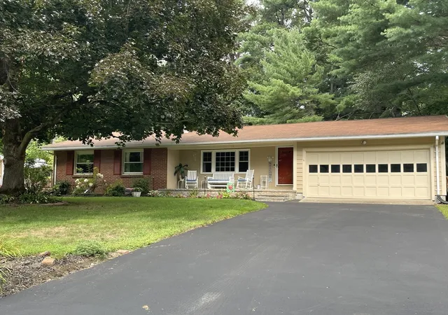 1st image of 6 Meadowbrook Rd, Springfield, MA 01128 | MLS# 73568061