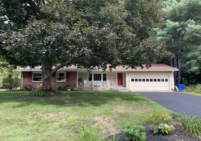 2nd image of 6 Meadowbrook Rd, Springfield, MA 01128 | MLS# 73568061