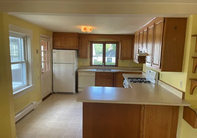 3rd image of 35 Sparks Street, Lowell, MA 01854 | MLS# 73564434