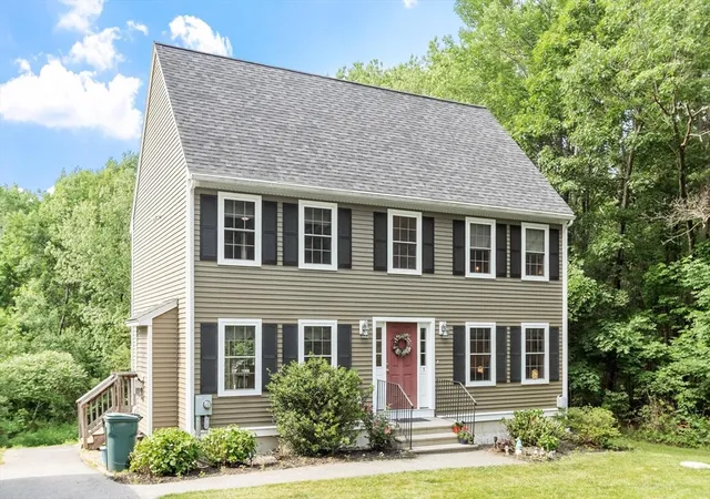Homes for sale in Westford, MA | 3 Sydney Lane, Westford, MA 01886 | MLS# 73538102