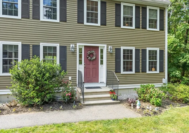 Homes for sale in Westford, MA | 3 Sydney Lane, Westford, MA 01886 | MLS# 73538102