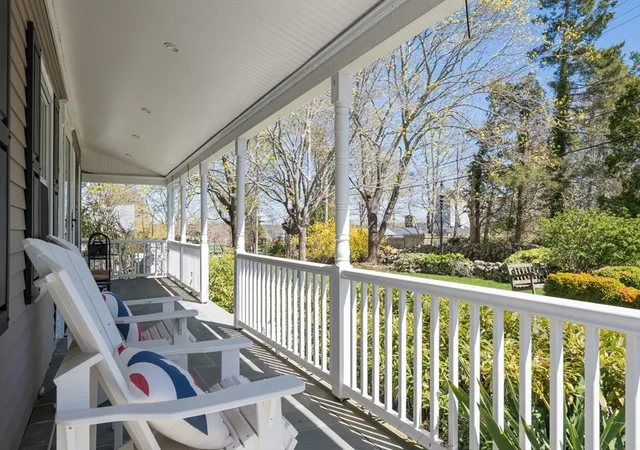 Photo 3 of Single family home for sale at 39 Ryder Ln, Marion, MA 02738 | MLS# 73535076 | Listing updated on 2026-10-03