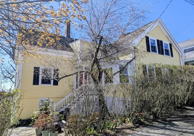 Homes for sale in Marblehead, MA | 40 R Prospect St #3, Marblehead, MA 01945 | MLS# 73508871