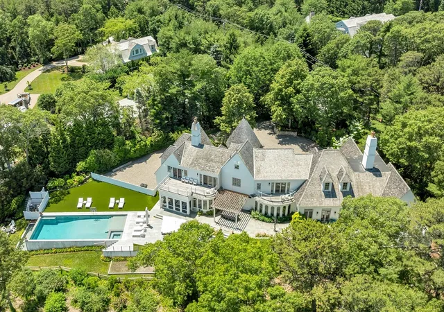Photo 3 of Mansion for sale at 25 Oyster Way, Osterville, MA 02655 | MLS# 73544944 | Listing updated on 2026-08-28