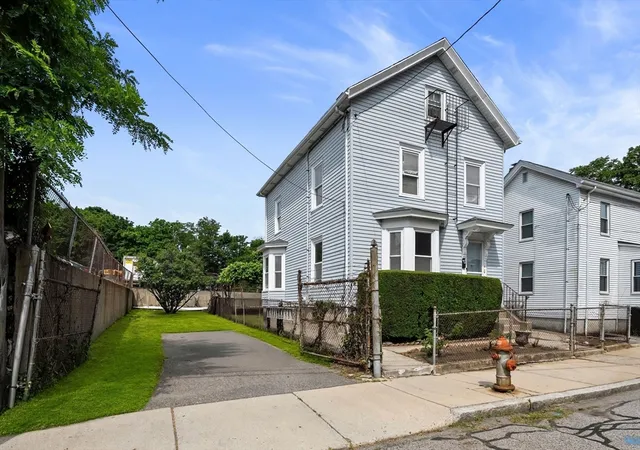 3rd image of 50 Homer Avenue, Cambridge, MA 02138 | MLS# 73536440