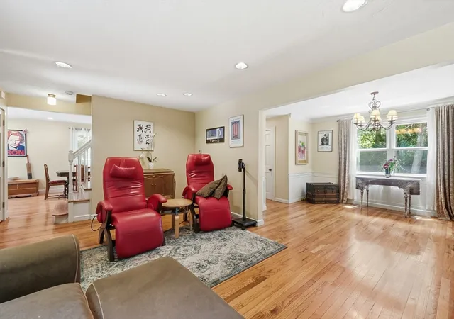 Homes for sale in Natick, MA | 13 Stagg Dr, Natick, MA 01760 | MLS# 73534925