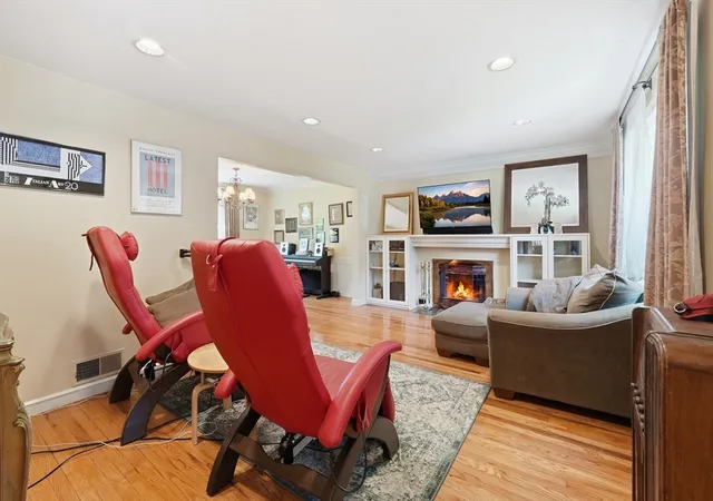 Homes for sale in Natick, MA | 13 Stagg Dr, Natick, MA 01760 | MLS# 73534925