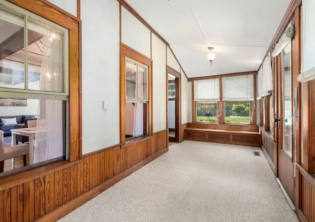 4th image of 94 W Plain St, Wayland, MA 01778 | MLS# 73533038