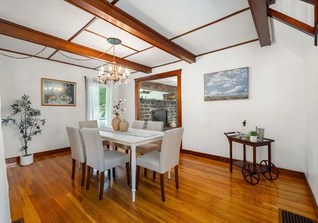 5th image of 94 W Plain St, Wayland, MA 01778 | MLS# 73533038