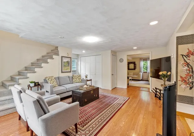 Homes for sale in Wilmington, MA | 80 High St, Wilmington, MA 01887 | MLS# 73537515