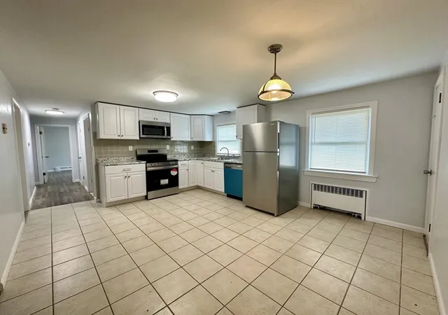 Homes for sale in Springfield, MA | 137 Carroll St, Springfield, MA 01108 | MLS# 73360034