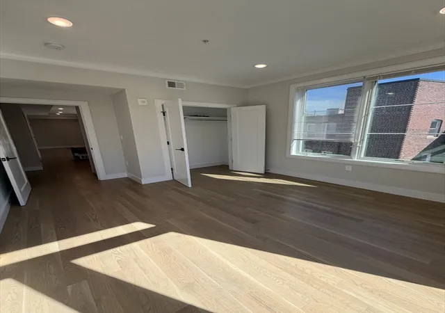 5th image of 104-106 Warren, Allston, MA 02134 | MLS# 73559633