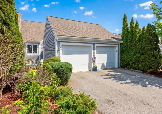Photo 3 of Condo for sale at 66 Holbeck Corner #66, Plymouth, MA 02360 | MLS# 73566605 | Listing updated on 2026-08-25