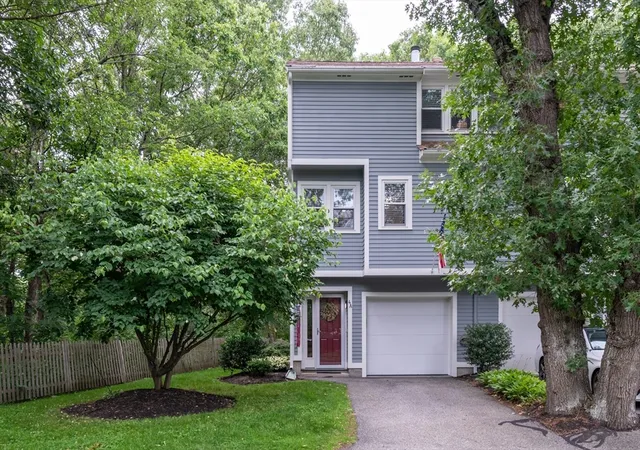 1st image of 4 Arnold Dr #4 A, Salem, MA 01970 | MLS# 73546590