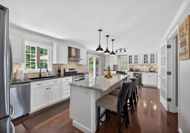 Homes for sale in Somerset, MA | 185 Rosewood Road, Somerset, MA 02726 | MLS# 73532894