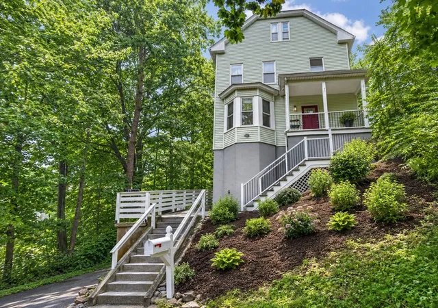 42nd image of 8 Jay St, Fitchburg, MA 01420 | MLS# 73546688