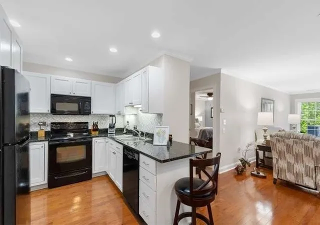 Homes for sale in Peabody, MA | 10 Crowninshield St, Peabody, MA 01960