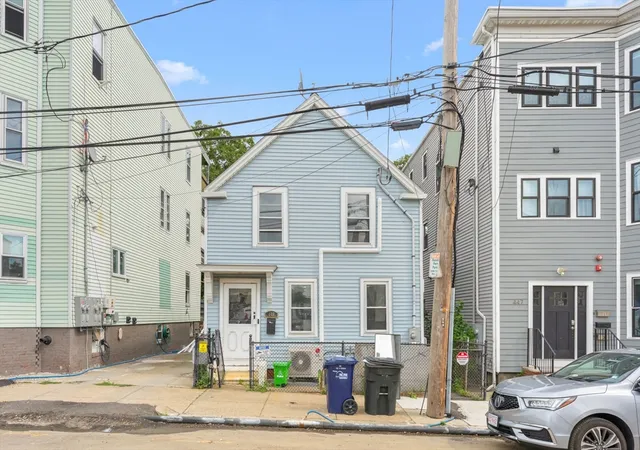 1st image of 449 Frankfort St, East Boston, MA 02128 | MLS# 73559475