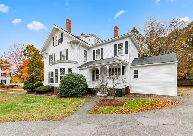 Homes for sale in Lexington, MA | 1949 Massachusetts Ave, Lexington, MA 02421 | MLS# 73507044