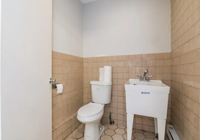 Photo 3 of House for sale at 248 Laconia St, Springfield, MA 01129 | MLS# 73540787 | Listing updated on 2026-10-27