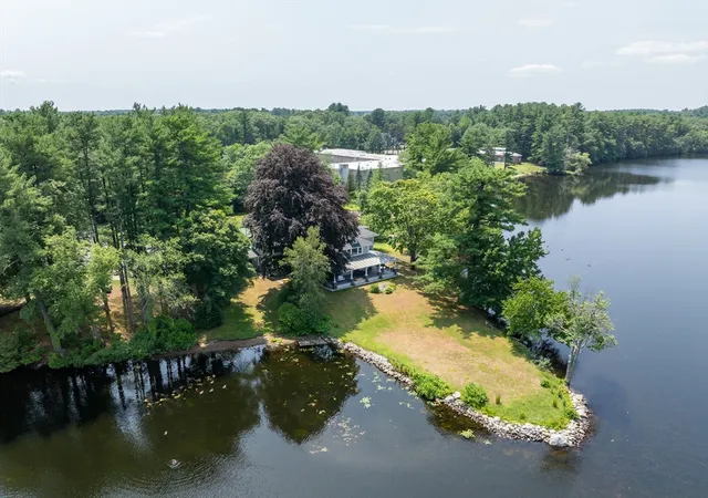 42nd image of 15 Geneva Rd, Andover, MA 01810 | MLS# 73503607