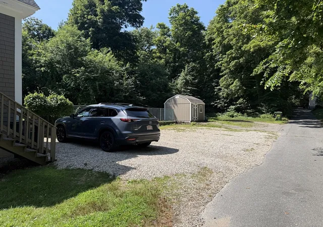 3rd image of 210 Court St, Plymouth, MA 02360 | MLS# 73551185
