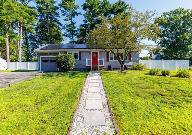Photo 1 of Sale Pending at 6 Elaine St, Webster, MA 01570 | MLS# 73561641 | Listing updated on 2026-09-04