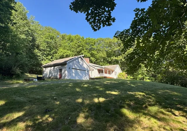 Homes for sale in Deerfield, MA | 40 Mathews Road, Deerfield, MA 01341 | MLS# 73534672