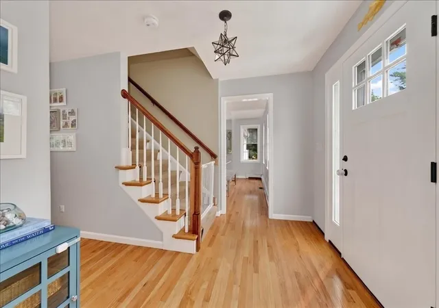 3rd image of 150 Chief Justice Cushing Hwy, Hingham, MA 02043 | MLS# 73550937