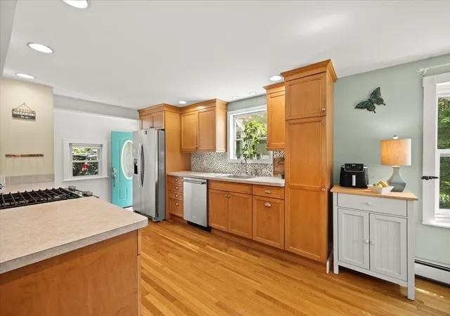5th image of 39 Everett St, Marshfield, MA 02050 | MLS# 73533070